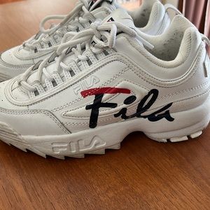 Chunky FILA Disruptor II Size 7 White Women
